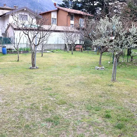 Sul Lago Dervio