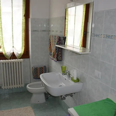 Sul Lago Apartment