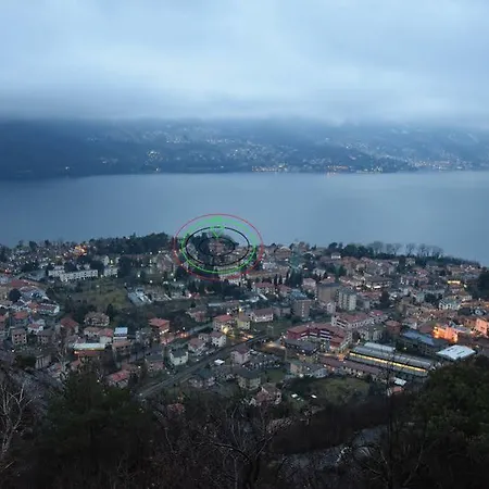 Sul Lago Apartment *